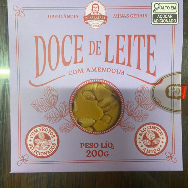 DOCE DE LEITE COM AMENDOIN BOX